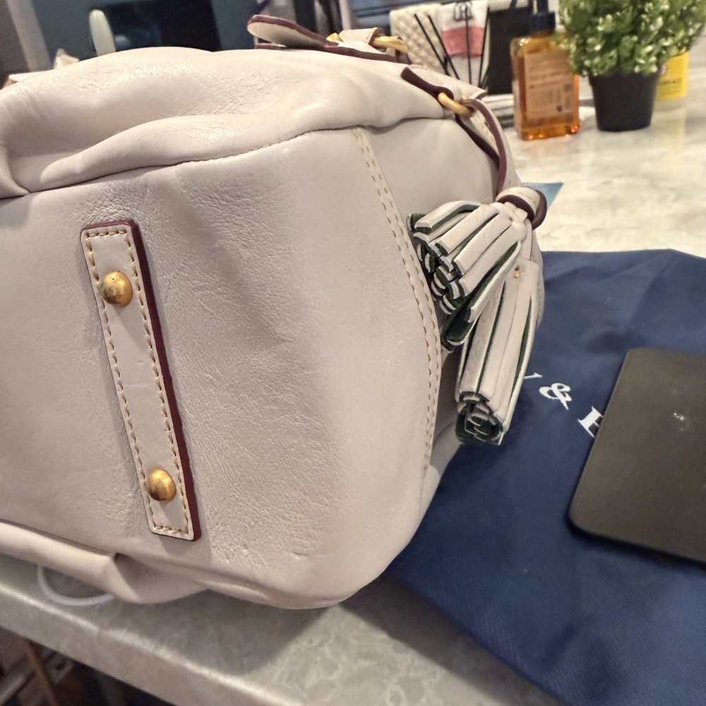 Dooney & Bourke Florentine winged shopper - Picture 5 of 8
